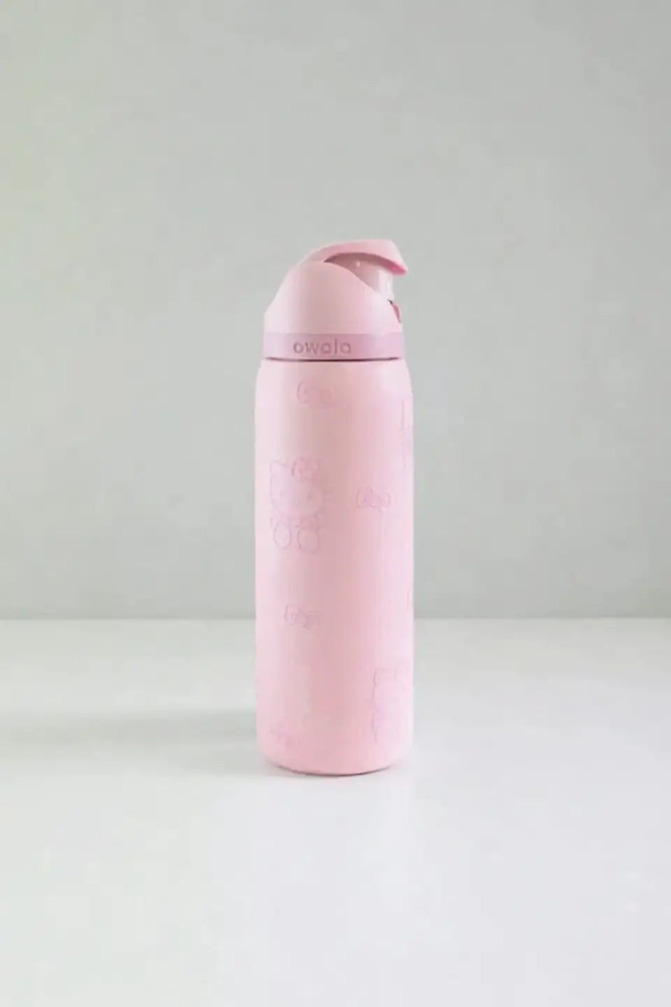 Garrafa Owala FreeSip Hello Kitty 32oz